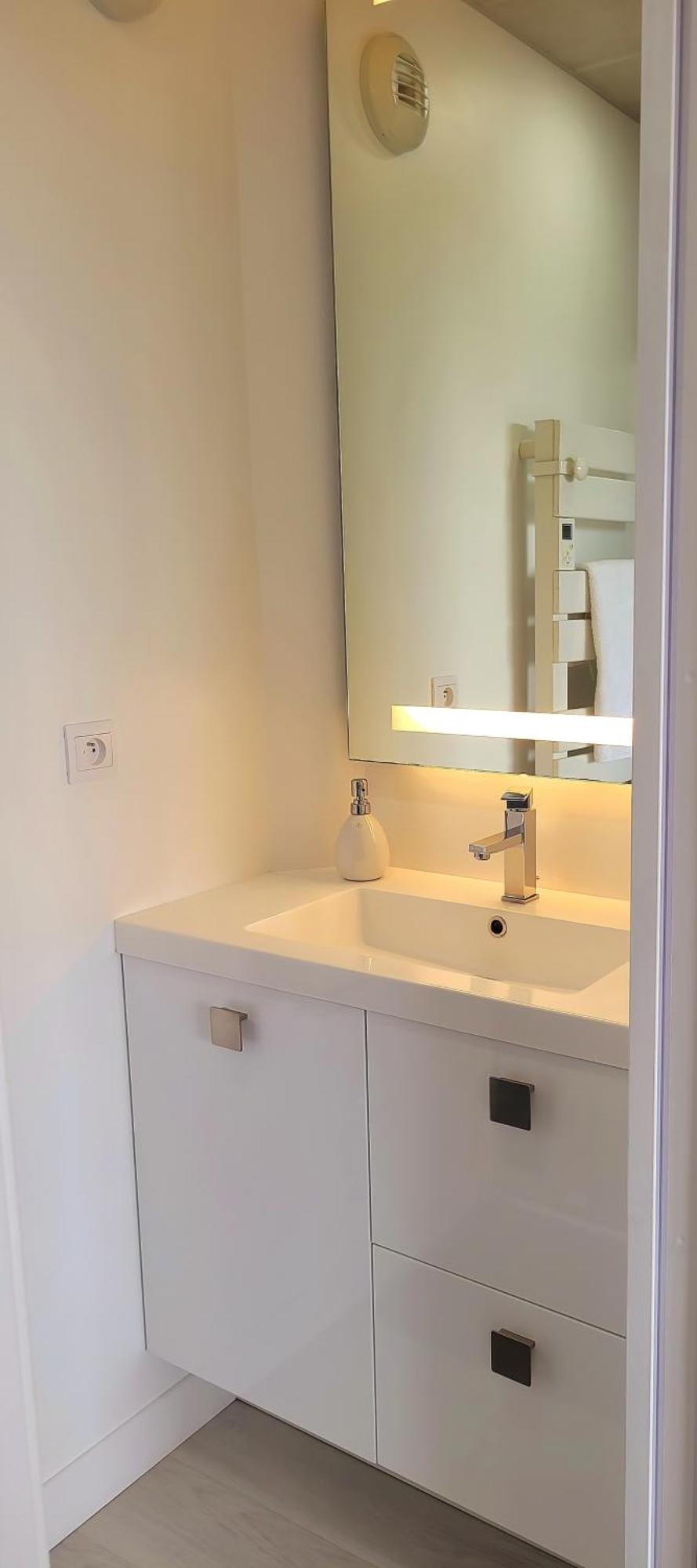 Studio Climatise, Vue Imprenable-Wifi Vence Exteriör bild